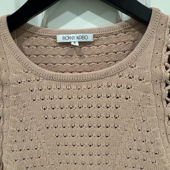 Ronny Kobo Collection Scoop Neck Long Sleeve size small $360 - Picture 4 of 9